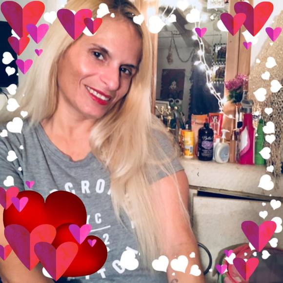 Meet your Posher, Tabitha - Picture 1 of 1